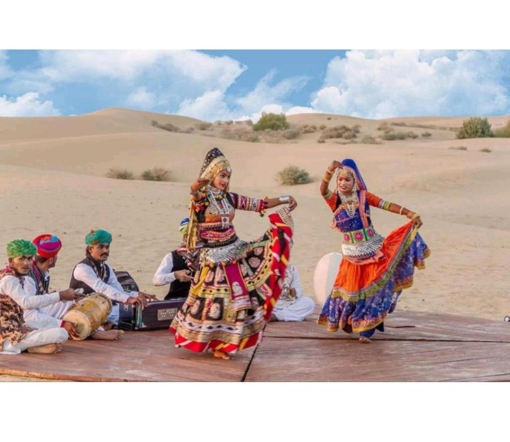 Golden Sandstone Hotel Desert Safari Camp Jaisalmer Buitenkant foto