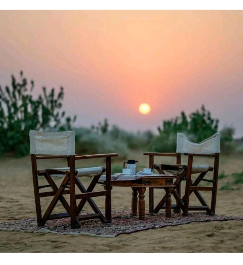 Golden Sandstone Hotel Desert Safari Camp Jaisalmer Buitenkant foto