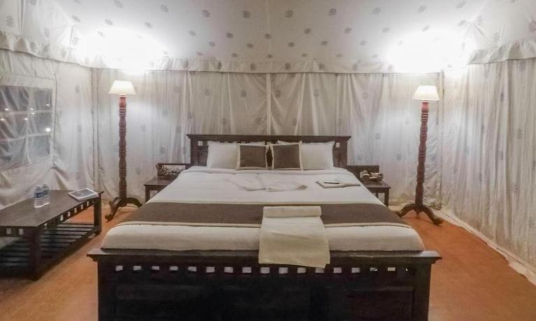Golden Sandstone Hotel Desert Safari Camp Jaisalmer Buitenkant foto